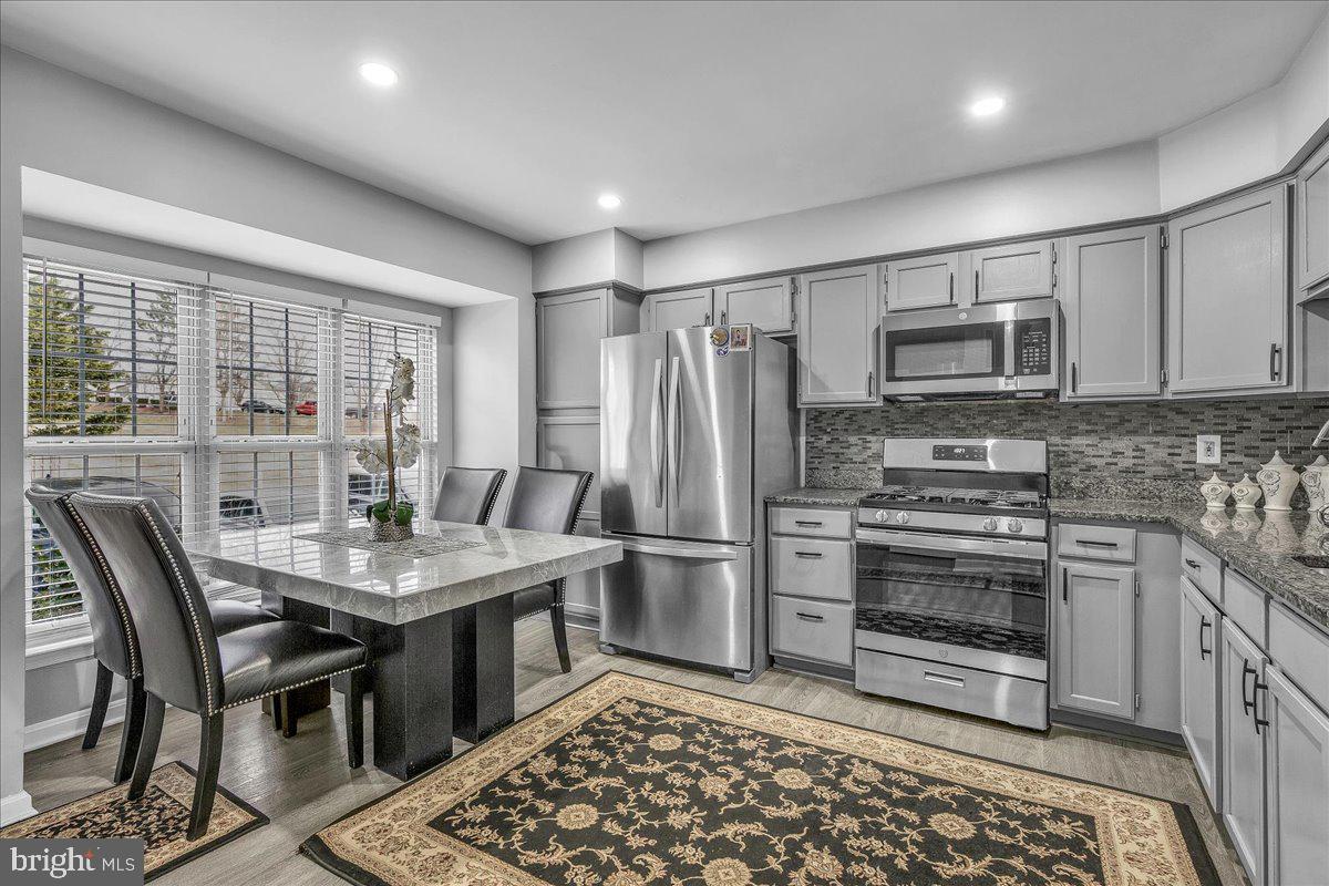 12729 HUNTERBROOK DR, WOODBRIDGE, Virginia 22192, 3 Bedrooms Bedrooms, ,3 BathroomsBathrooms,Residential,For sale,12729 HUNTERBROOK DR,VAPW2109154 MLS # VAPW2109154