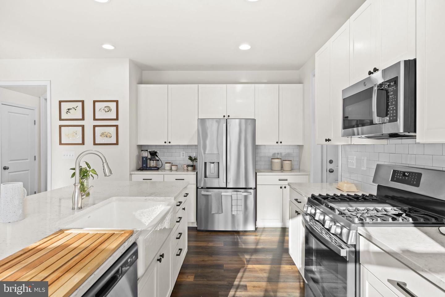 102 LIBERTY HALL DR, FREDERICKSBURG, Virginia 22406, 4 Bedrooms Bedrooms, ,2 BathroomsBathrooms,Residential,For sale,102 LIBERTY HALL DR,VAST2044758 MLS # VAST2044758 102 LIBERTY HALL DR, FREDERICKSBURG, Virginia 22406, 4 Bedrooms Bedrooms, ,2 BathroomsBathrooms,Residential,For sale,102 LIBERTY HALL DR,VAST2044758 MLS # VAST2044758