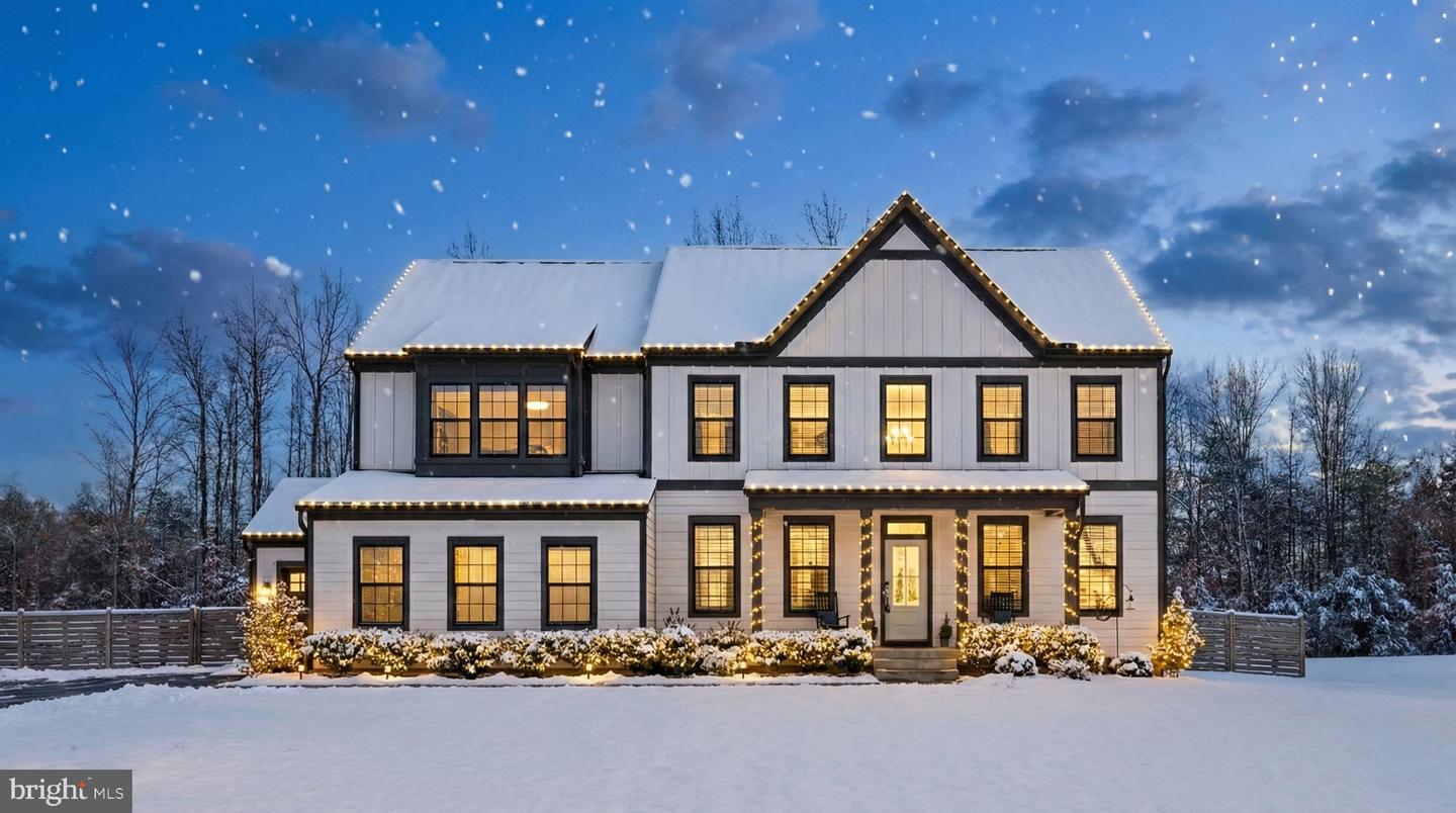 102 LIBERTY HALL DR, FREDERICKSBURG, Virginia 22406, 4 Bedrooms Bedrooms, ,2 BathroomsBathrooms,Residential,For sale,102 LIBERTY HALL DR,VAST2044758 MLS # VAST2044758 102 LIBERTY HALL DR, FREDERICKSBURG, Virginia 22406, 4 Bedrooms Bedrooms, ,2 BathroomsBathrooms,Residential,For sale,102 LIBERTY HALL DR,VAST2044758 MLS # VAST2044758