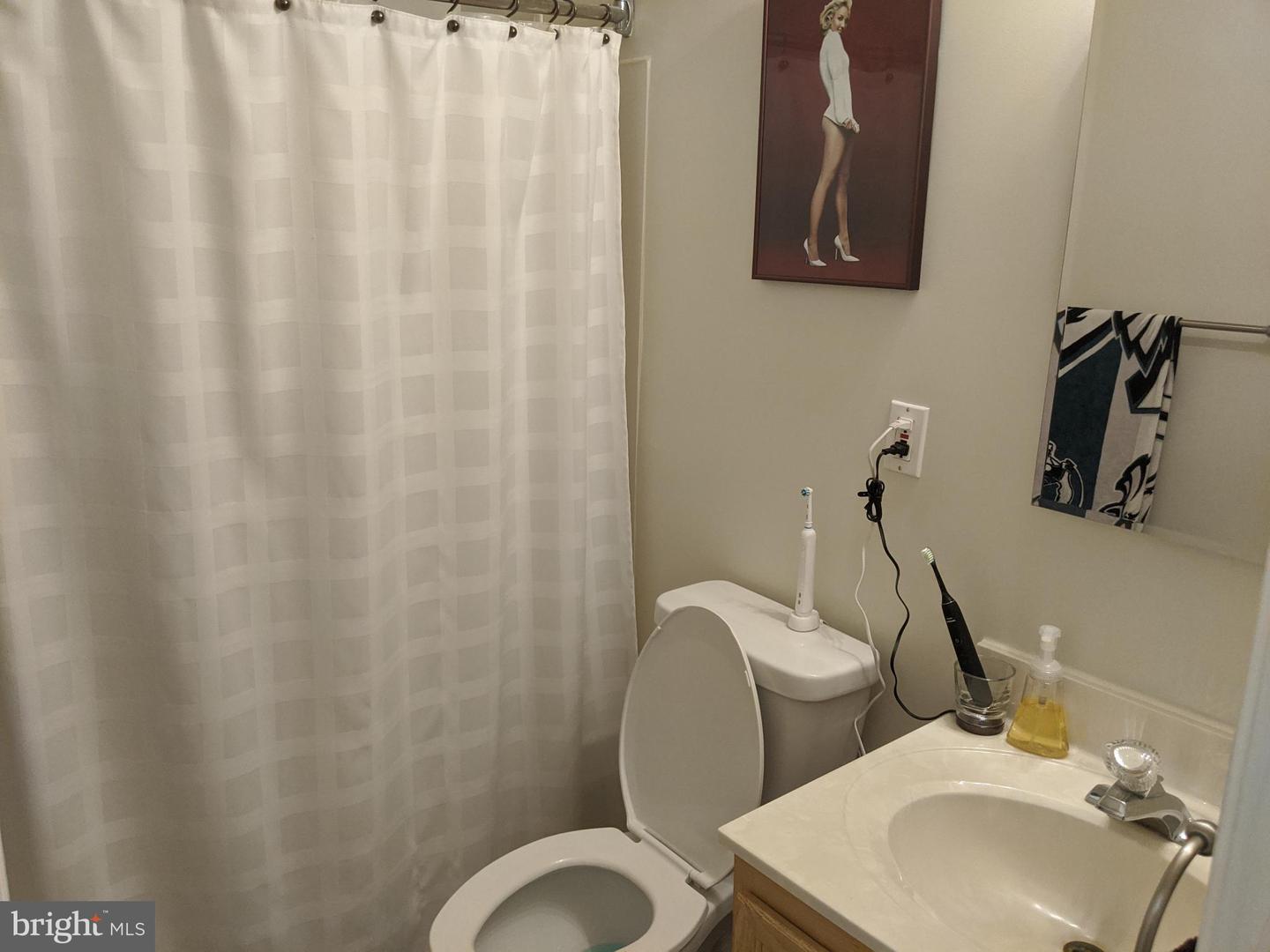 635 WATERLOO RD #231, WARRENTON, Virginia 20186, 1 Bedroom Bedrooms, 2 Rooms Rooms,1 BathroomBathrooms,Residential,For sale,635 WATERLOO RD #231,VAFQ2019938 MLS # VAFQ2019938