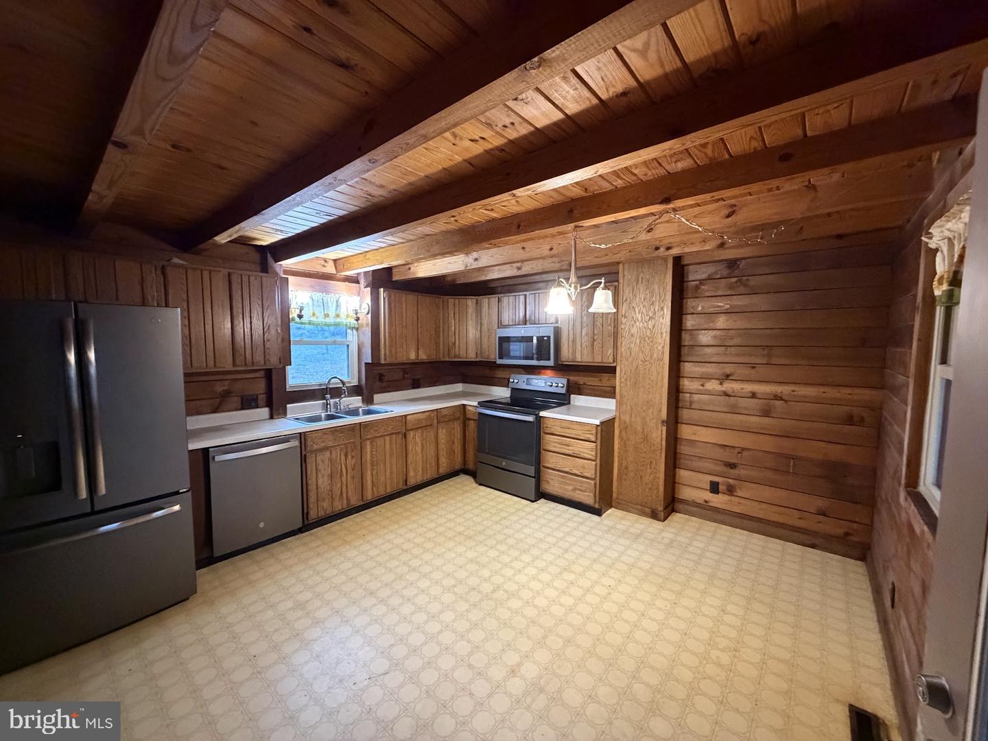 1304 WAKEMANS GROVE RD, EDINBURG, Virginia 22824, 1 Bedroom Bedrooms, ,1 BathroomBathrooms,Residential,For sale,1304 WAKEMANS GROVE RD,VASH2013216 MLS # VASH2013216 1304 WAKEMANS GROVE RD, EDINBURG, Virginia 22824, 1 Bedroom Bedrooms, ,1 BathroomBathrooms,Residential,For sale,1304 WAKEMANS GROVE RD,VASH2013216 MLS # VASH2013216