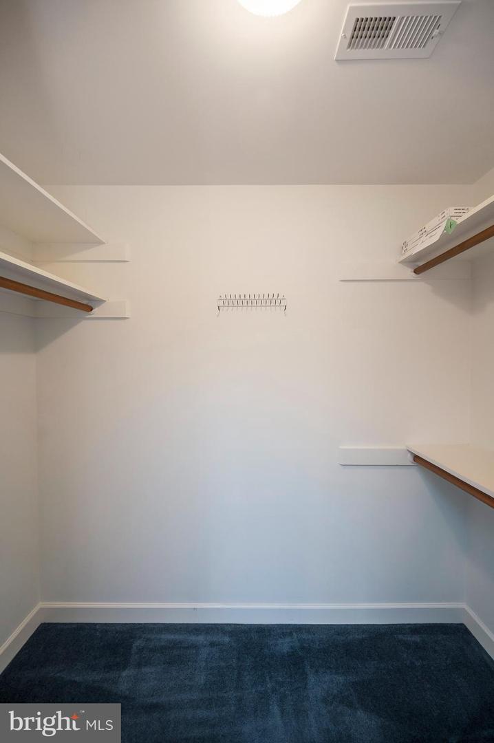 210 SAYLERS CREEK RD, LOCUST GROVE, Virginia 22508, 3 Bedrooms Bedrooms, ,2 BathroomsBathrooms,Residential,For sale,210 SAYLERS CREEK RD,VAOR2012980 MLS # VAOR2012980