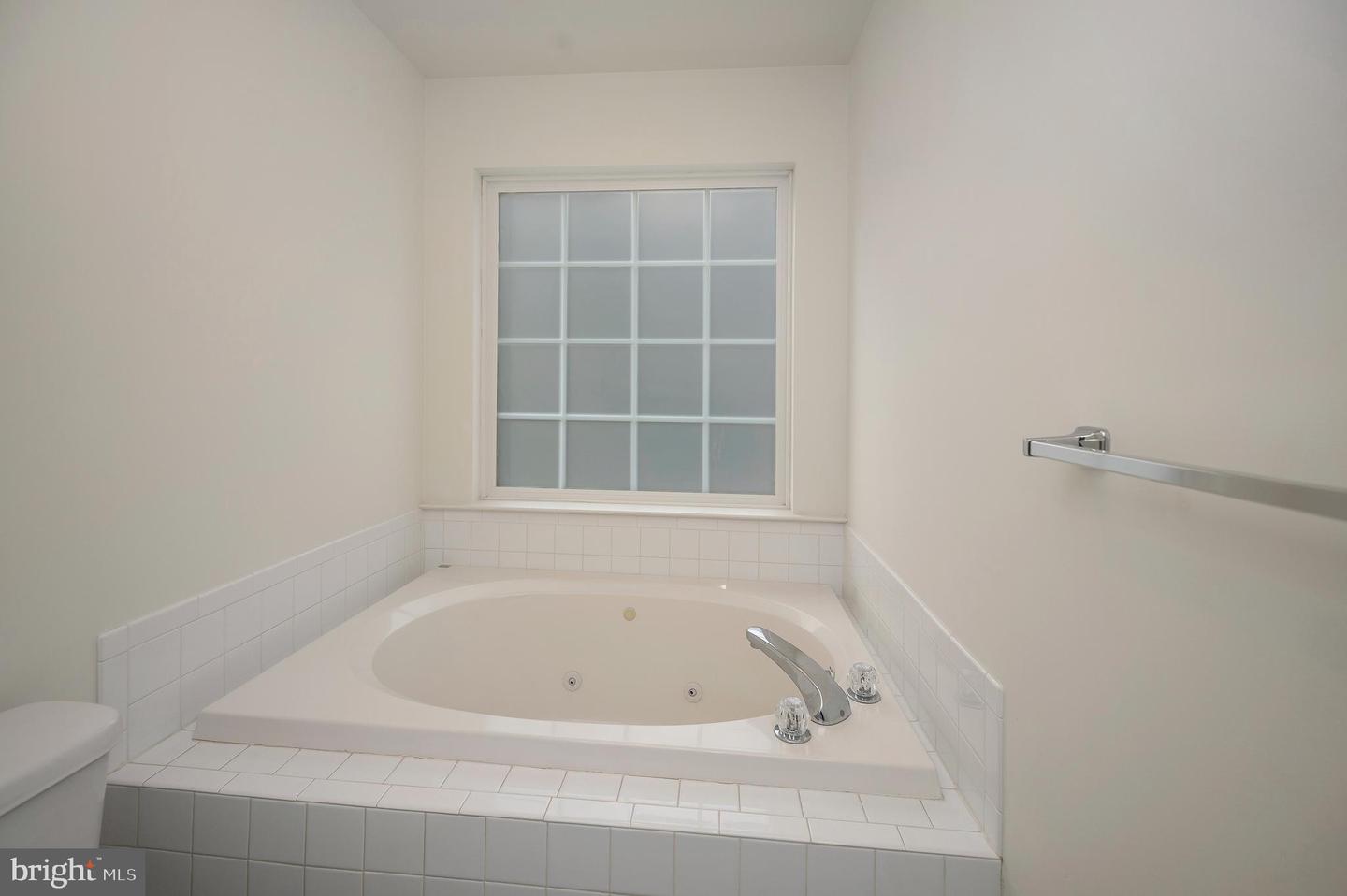 210 SAYLERS CREEK RD, LOCUST GROVE, Virginia 22508, 3 Bedrooms Bedrooms, ,2 BathroomsBathrooms,Residential,For sale,210 SAYLERS CREEK RD,VAOR2012980 MLS # VAOR2012980