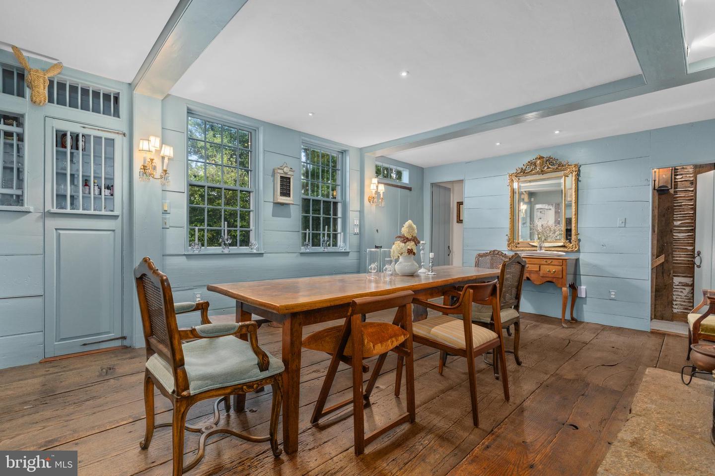 35571 MILLVILLE RD, MIDDLEBURG, Virginia 20117, 4 Bedrooms Bedrooms, ,4 BathroomsBathrooms,Residential,For sale,35571 MILLVILLE RD,VALO2112484 MLS # VALO2112484