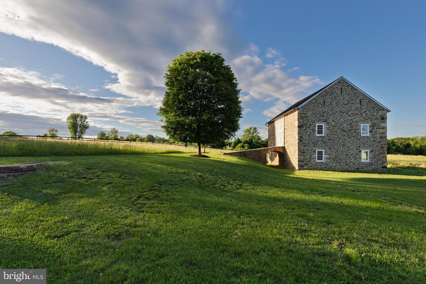 35571 MILLVILLE RD, MIDDLEBURG, Virginia 20117, 4 Bedrooms Bedrooms, ,4 BathroomsBathrooms,Residential,For sale,35571 MILLVILLE RD,VALO2112484 MLS # VALO2112484