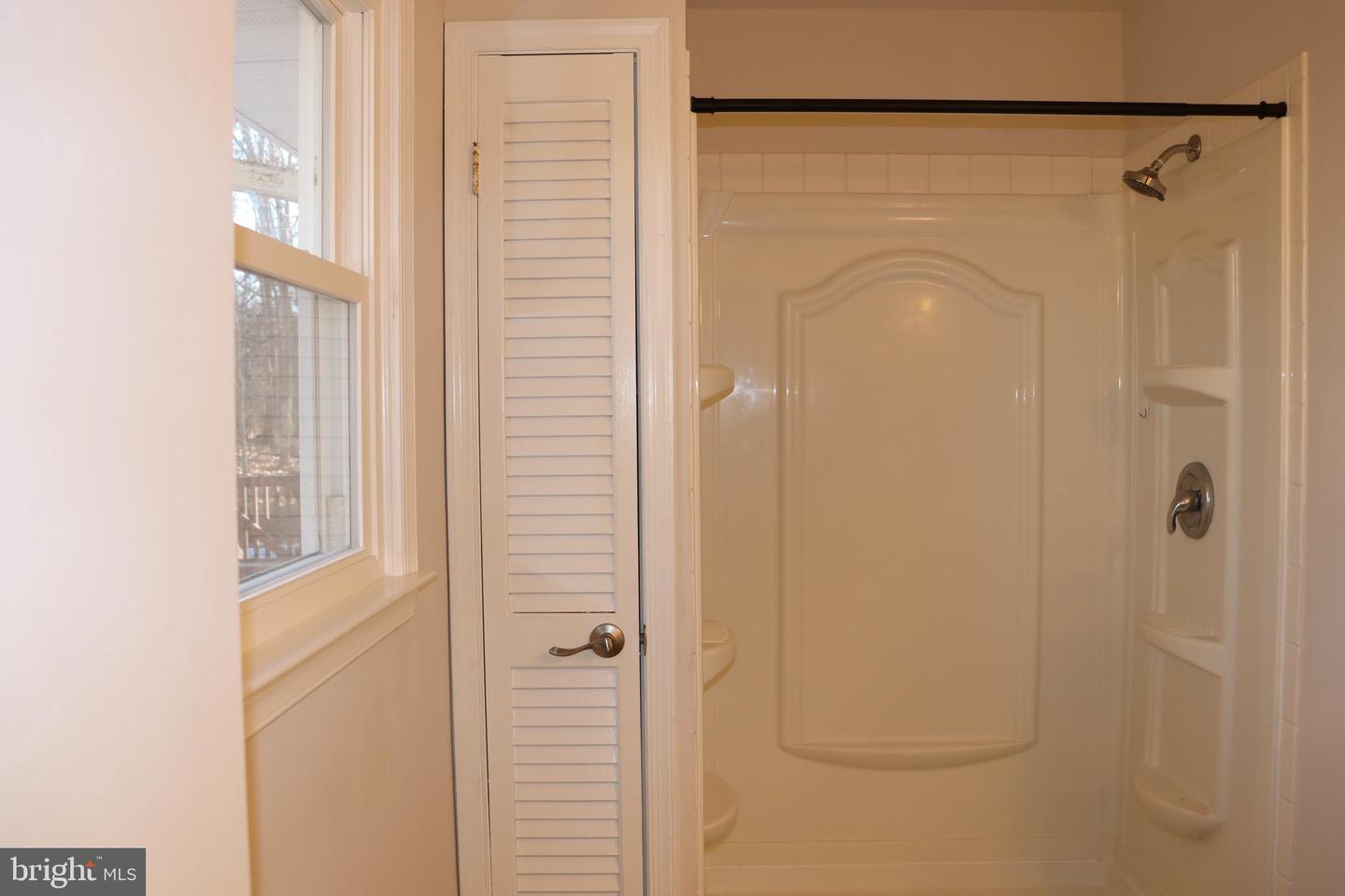 8918 BURWELL RD, NOKESVILLE, Virginia 20181, 4 Bedrooms Bedrooms, ,3 BathroomsBathrooms,Residential,For sale,8918 BURWELL RD,VAPW2109268 MLS # VAPW2109268