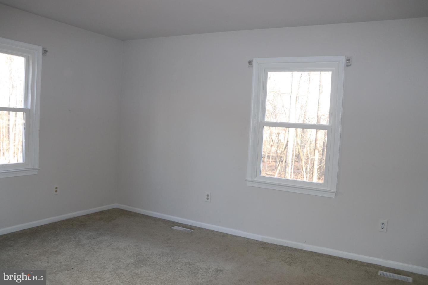 8918 BURWELL RD, NOKESVILLE, Virginia 20181, 4 Bedrooms Bedrooms, ,3 BathroomsBathrooms,Residential,For sale,8918 BURWELL RD,VAPW2109268 MLS # VAPW2109268