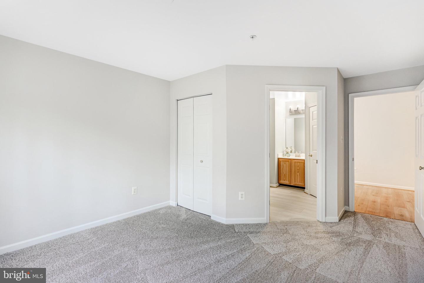 7532-F COXTON CT #126, ALEXANDRIA, Virginia 22306, 2 Bedrooms Bedrooms, ,2 BathroomsBathrooms,Residential,For sale,7532-F COXTON CT #126,VAFX2282820 MLS # VAFX2282820