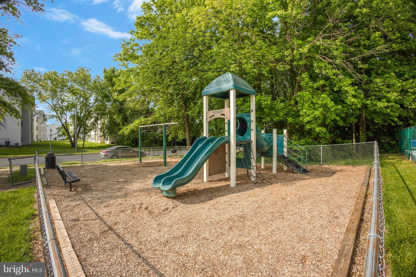 7532-F COXTON CT #126, ALEXANDRIA, Virginia 22306, 2 Bedrooms Bedrooms, ,2 BathroomsBathrooms,Residential,For sale,7532-F COXTON CT #126,VAFX2282820 MLS # VAFX2282820