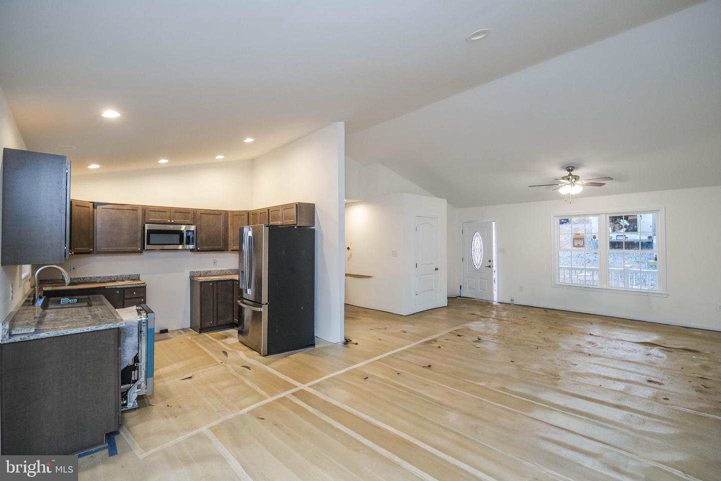 928 HIGH TOP RD, LINDEN, Virginia 22642, 3 Bedrooms Bedrooms, ,2 BathroomsBathrooms,Residential,For sale,928 HIGH TOP RD,VAWR2012978 MLS # VAWR2012978