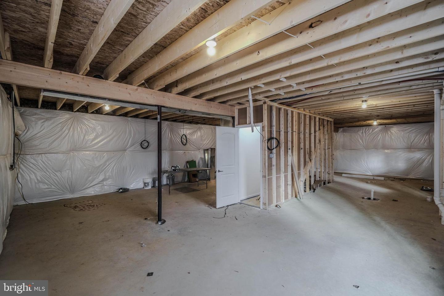 928 HIGH TOP RD, LINDEN, Virginia 22642, 3 Bedrooms Bedrooms, ,2 BathroomsBathrooms,Residential,For sale,928 HIGH TOP RD,VAWR2012978 MLS # VAWR2012978