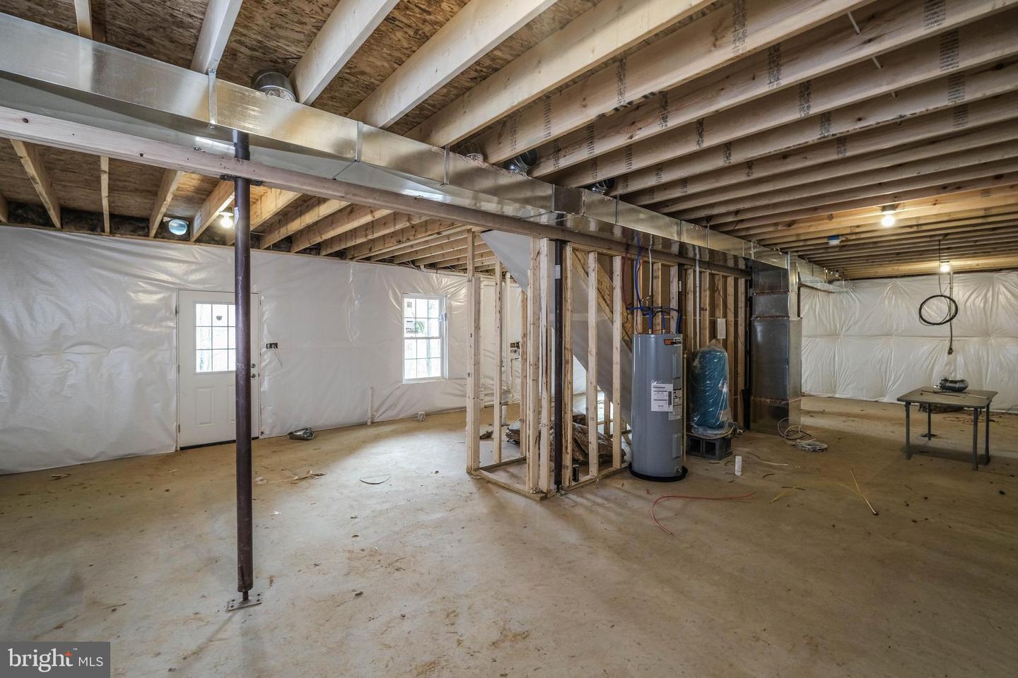 928 HIGH TOP RD, LINDEN, Virginia 22642, 3 Bedrooms Bedrooms, ,2 BathroomsBathrooms,Residential,For sale,928 HIGH TOP RD,VAWR2012978 MLS # VAWR2012978