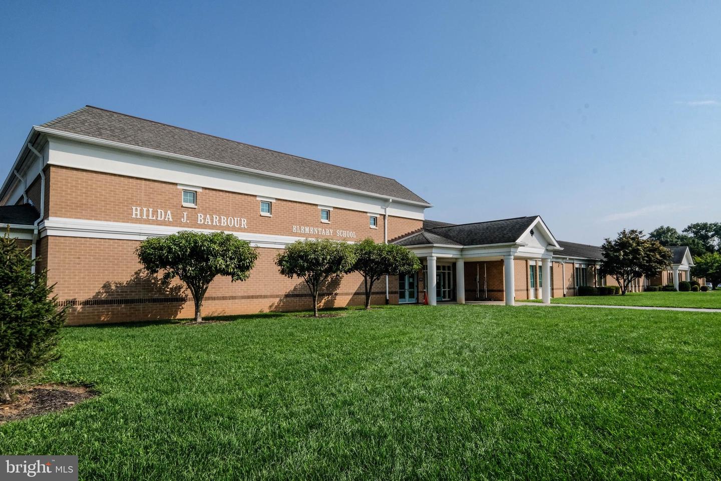 928 HIGH TOP RD, LINDEN, Virginia 22642, 3 Bedrooms Bedrooms, ,2 BathroomsBathrooms,Residential,For sale,928 HIGH TOP RD,VAWR2012978 MLS # VAWR2012978