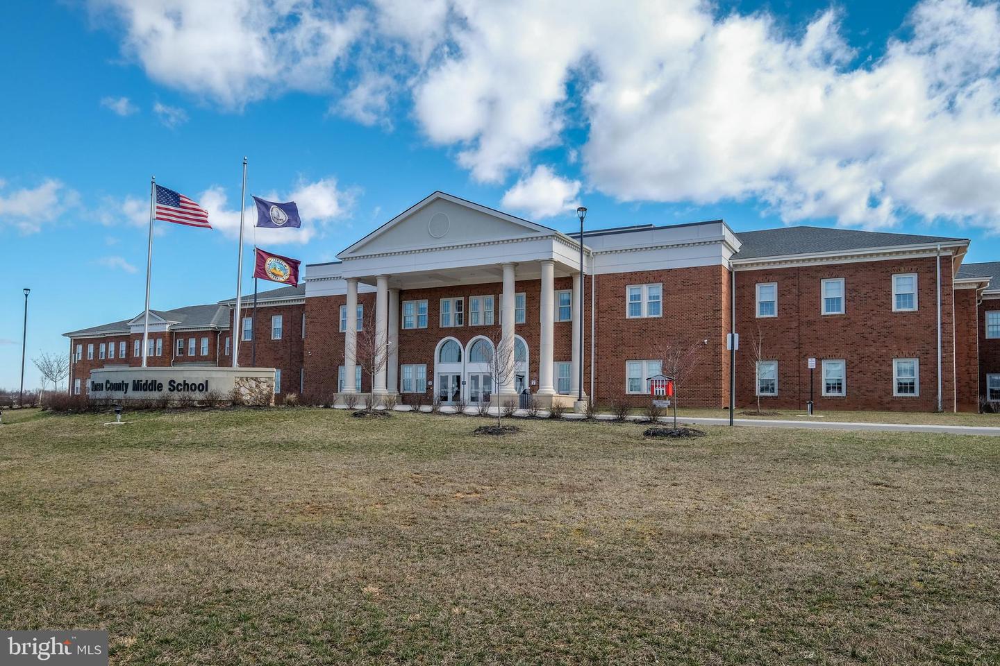 928 HIGH TOP RD, LINDEN, Virginia 22642, 3 Bedrooms Bedrooms, ,2 BathroomsBathrooms,Residential,For sale,928 HIGH TOP RD,VAWR2012978 MLS # VAWR2012978