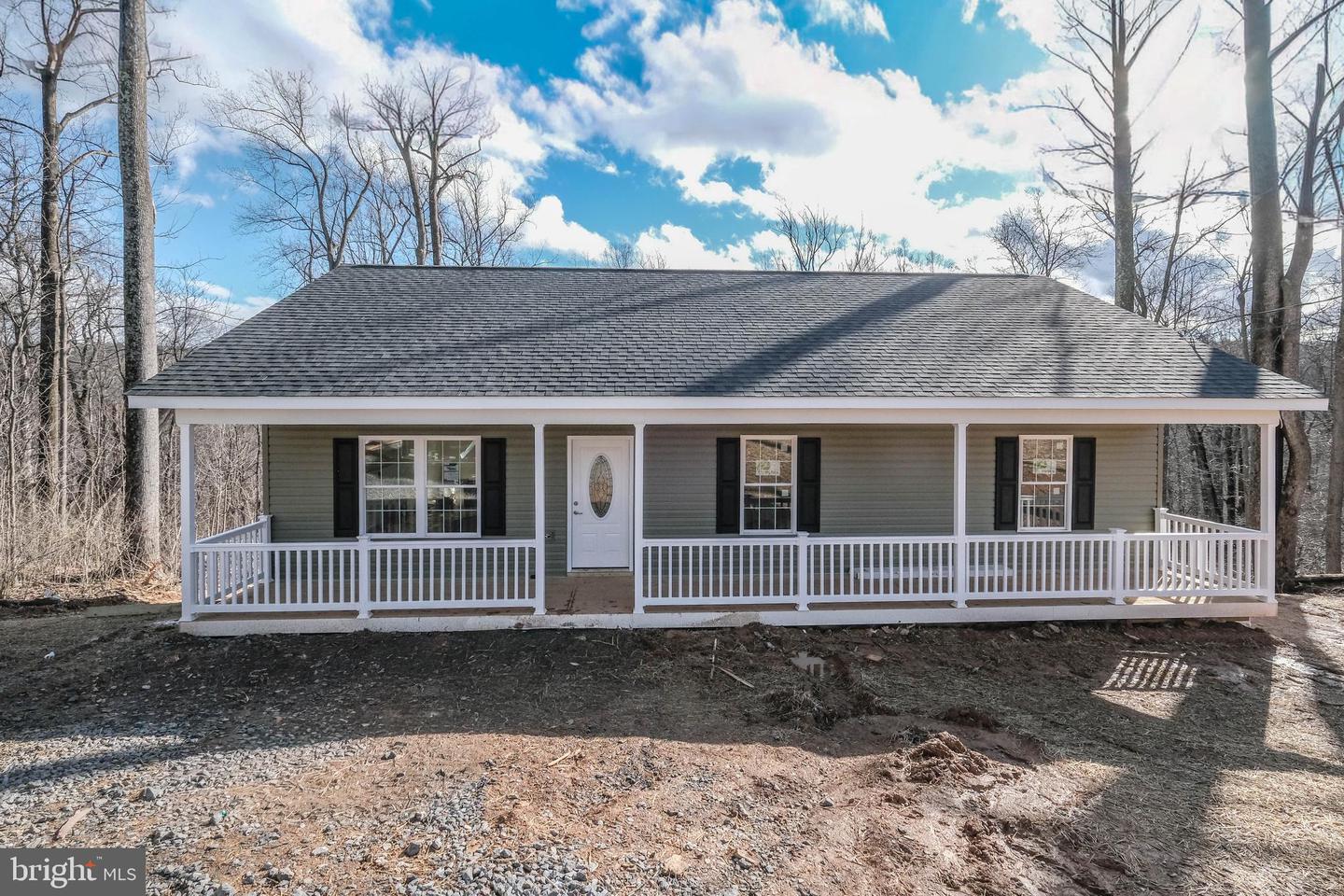 928 HIGH TOP RD, LINDEN, Virginia 22642, 3 Bedrooms Bedrooms, ,2 BathroomsBathrooms,Residential,For sale,928 HIGH TOP RD,VAWR2012978 MLS # VAWR2012978