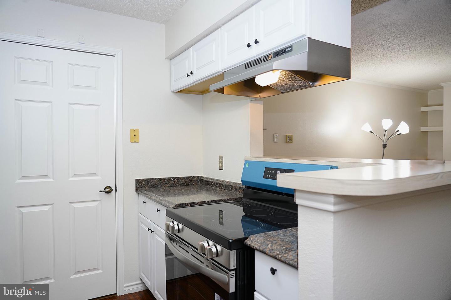 1532 LINCOLN WAY #203, MCLEAN, Virginia 22102, 1 Bedroom Bedrooms, ,1 BathroomBathrooms,Residential,For sale,1532 LINCOLN WAY #203,VAFX2282860 MLS # VAFX2282860