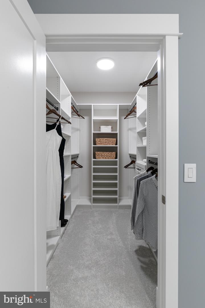 23664 HAVELOCK WALK TER #205, ASHBURN, Virginia 20148, 2 Bedrooms Bedrooms, ,2 BathroomsBathrooms,Residential,For sale,23664 HAVELOCK WALK TER #205,VALO2112548 MLS # VALO2112548