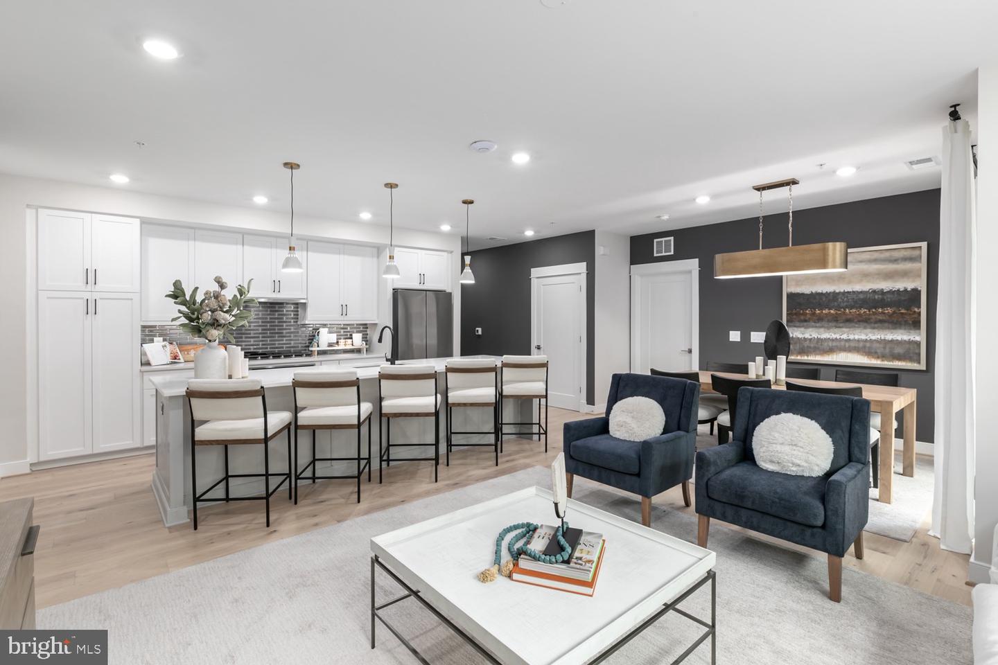 23664 HAVELOCK WALK TER #205, ASHBURN, Virginia 20148, 2 Bedrooms Bedrooms, ,2 BathroomsBathrooms,Residential,For sale,23664 HAVELOCK WALK TER #205,VALO2112548 MLS # VALO2112548