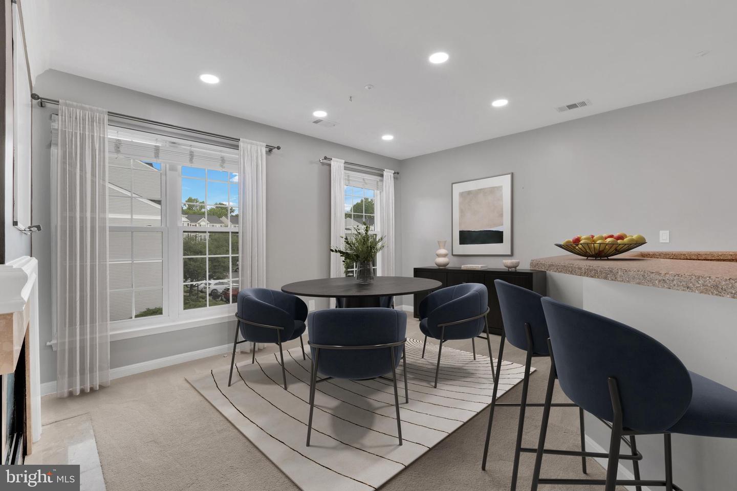 5995-B TERRAPIN PL #301, ALEXANDRIA, Virginia 22310, 2 Bedrooms Bedrooms, 2 Rooms Rooms,2 BathroomsBathrooms,Residential,For sale,5995-B TERRAPIN PL #301,VAFX2282918 MLS # VAFX2282918