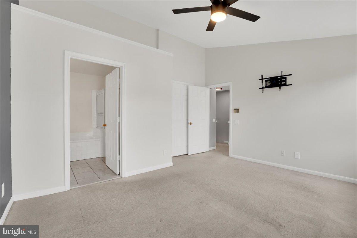 5995-B TERRAPIN PL #301, ALEXANDRIA, Virginia 22310, 2 Bedrooms Bedrooms, 2 Rooms Rooms,2 BathroomsBathrooms,Residential,For sale,5995-B TERRAPIN PL #301,VAFX2282918 MLS # VAFX2282918