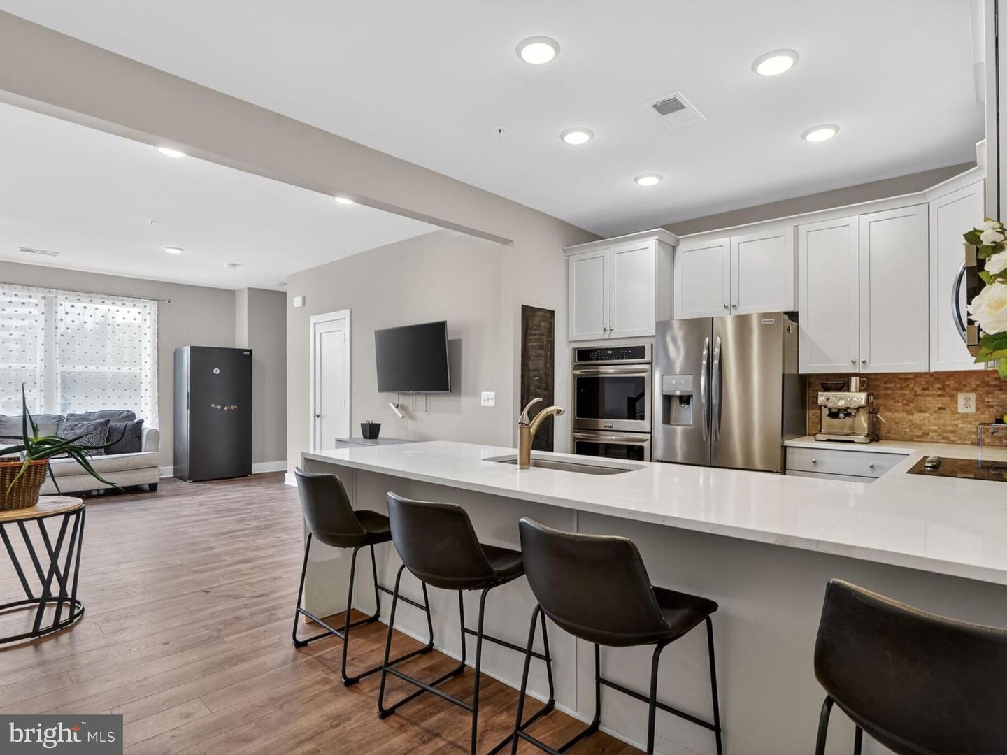 55 SILVERWAY DR #48, HERNDON, Virginia 20170, 2 Bedrooms Bedrooms, ,2 BathroomsBathrooms,Residential,For sale,55 SILVERWAY DR #48,VAFX2282922 MLS # VAFX2282922