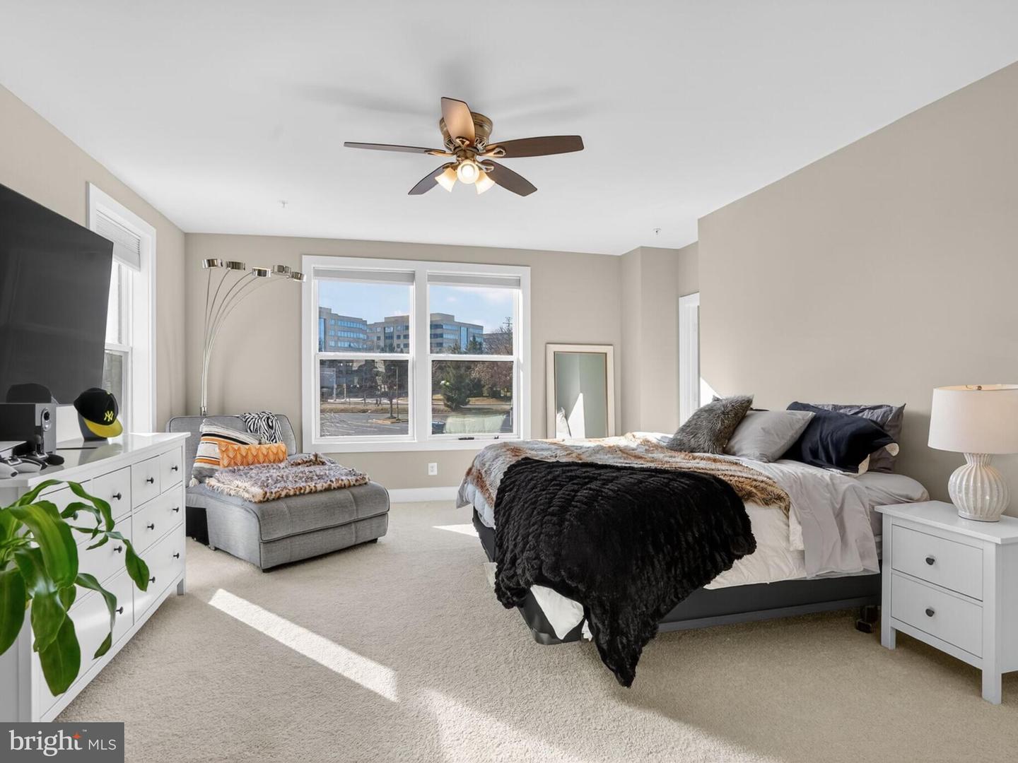 55 SILVERWAY DR #48, HERNDON, Virginia 20170, 2 Bedrooms Bedrooms, ,2 BathroomsBathrooms,Residential,For sale,55 SILVERWAY DR #48,VAFX2282922 MLS # VAFX2282922