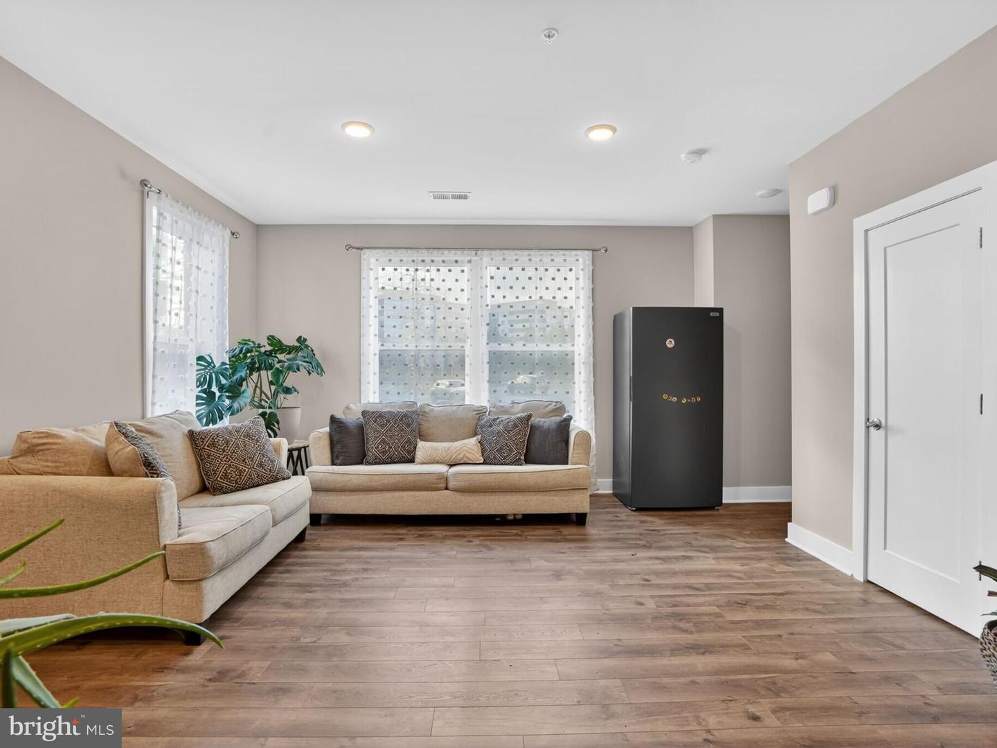 55 SILVERWAY DR #48, HERNDON, Virginia 20170, 2 Bedrooms Bedrooms, ,2 BathroomsBathrooms,Residential,For sale,55 SILVERWAY DR #48,VAFX2282922 MLS # VAFX2282922