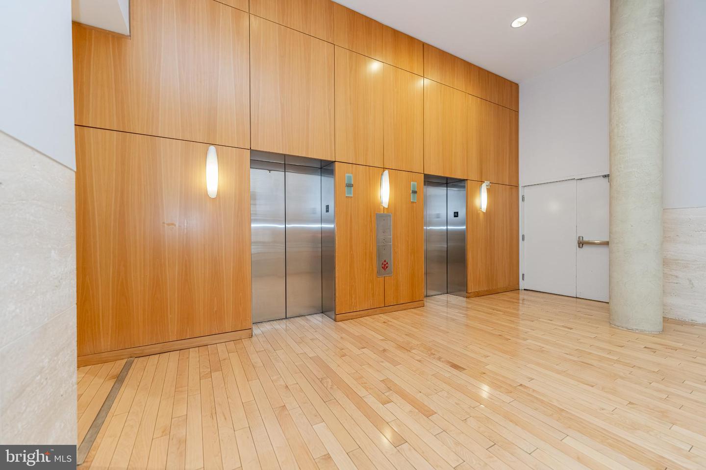 675 E ST NW #350, WASHINGTON, District Of Columbia 20004, 1 Bedroom Bedrooms, 6 Rooms Rooms,1 BathroomBathrooms,Residential,For sale,675 E ST NW #350,DCDC2235400 MLS # DCDC2235400