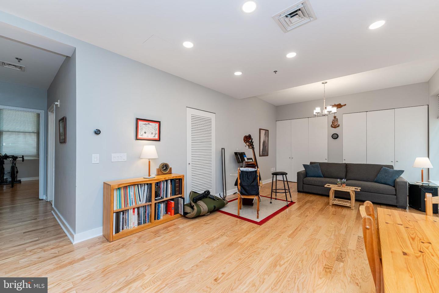 675 E ST NW #350, WASHINGTON, District Of Columbia 20004, 1 Bedroom Bedrooms, 6 Rooms Rooms,1 BathroomBathrooms,Residential,For sale,675 E ST NW #350,DCDC2235400 MLS # DCDC2235400