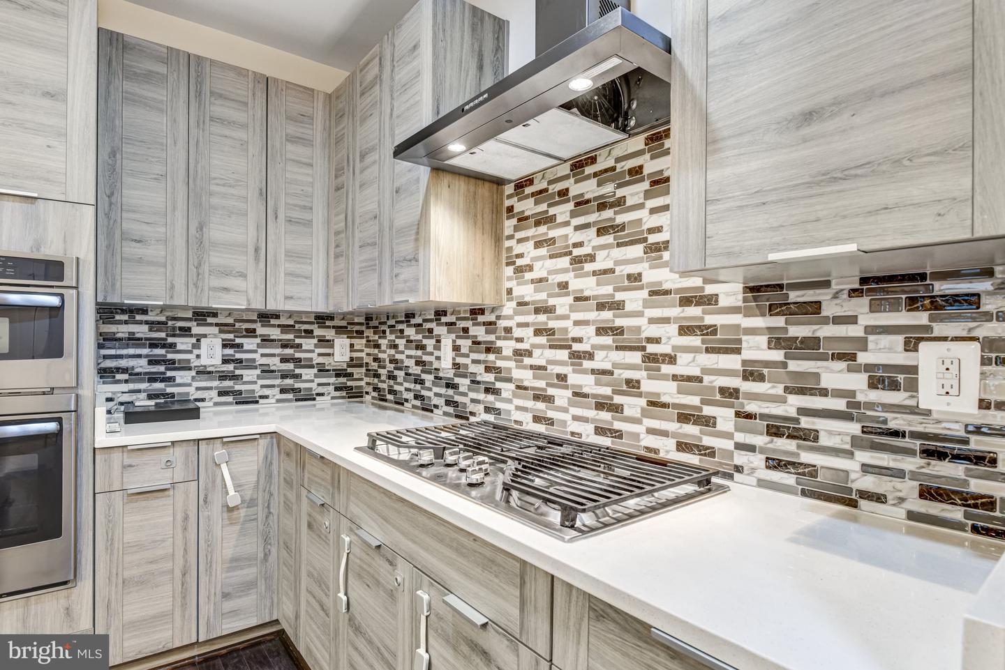 23586 WATERFORD DOWNS TER, ASHBURN, Virginia 20148, 3 Bedrooms Bedrooms, ,2 BathroomsBathrooms,Residential,For sale,23586 WATERFORD DOWNS TER,VALO2112552 MLS # VALO2112552