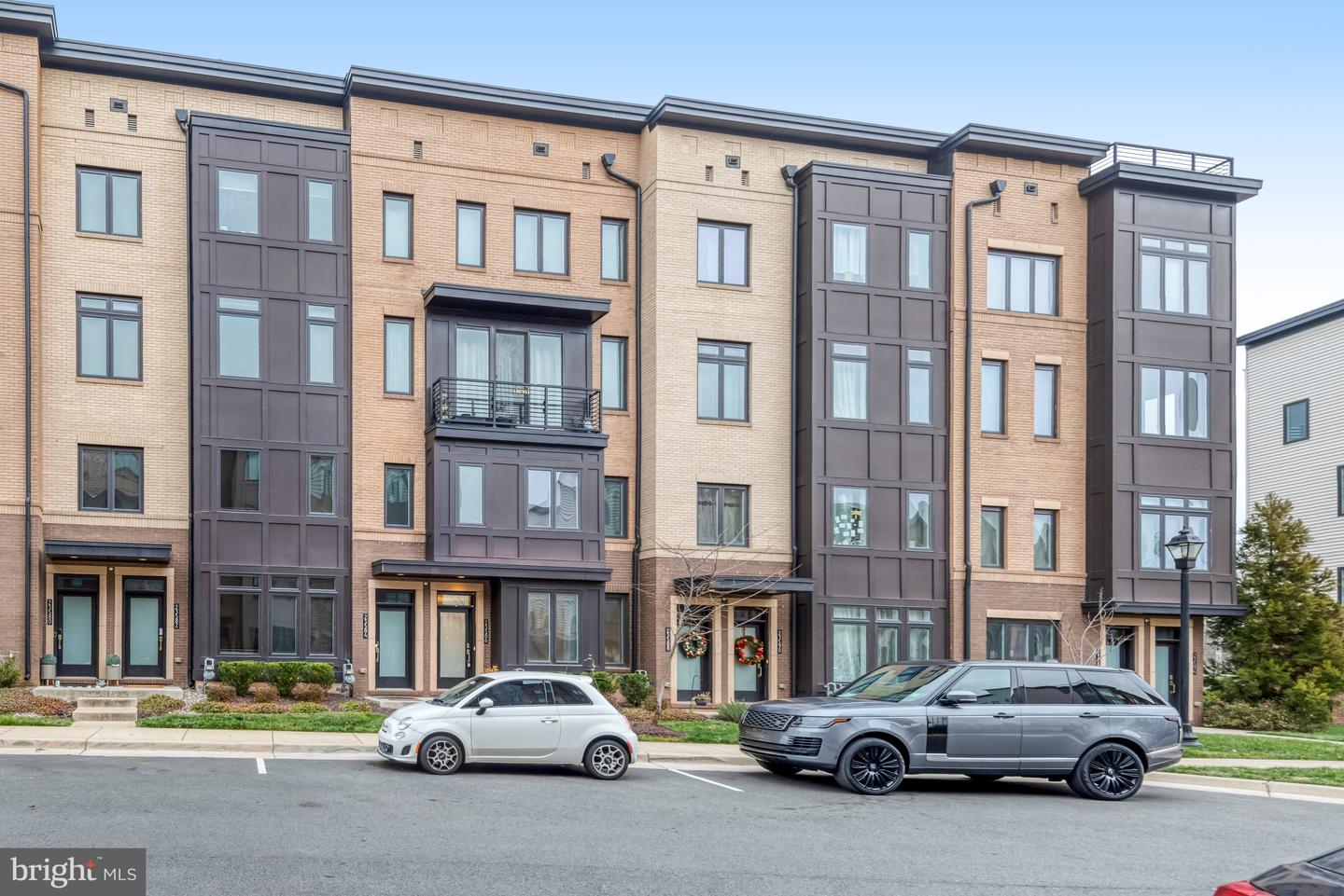 23586 WATERFORD DOWNS TER, ASHBURN, Virginia 20148, 3 Bedrooms Bedrooms, ,2 BathroomsBathrooms,Residential,For sale,23586 WATERFORD DOWNS TER,VALO2112552 MLS # VALO2112552