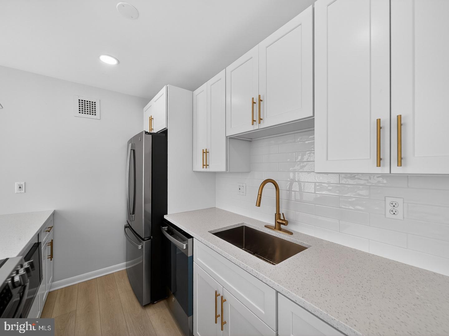 4390 LORCOM LN #410, ARLINGTON, Virginia 22207, 2 Bedrooms Bedrooms, ,1 BathroomBathrooms,Residential,For sale,4390 LORCOM LN #410,VAAR2067006 MLS # VAAR2067006