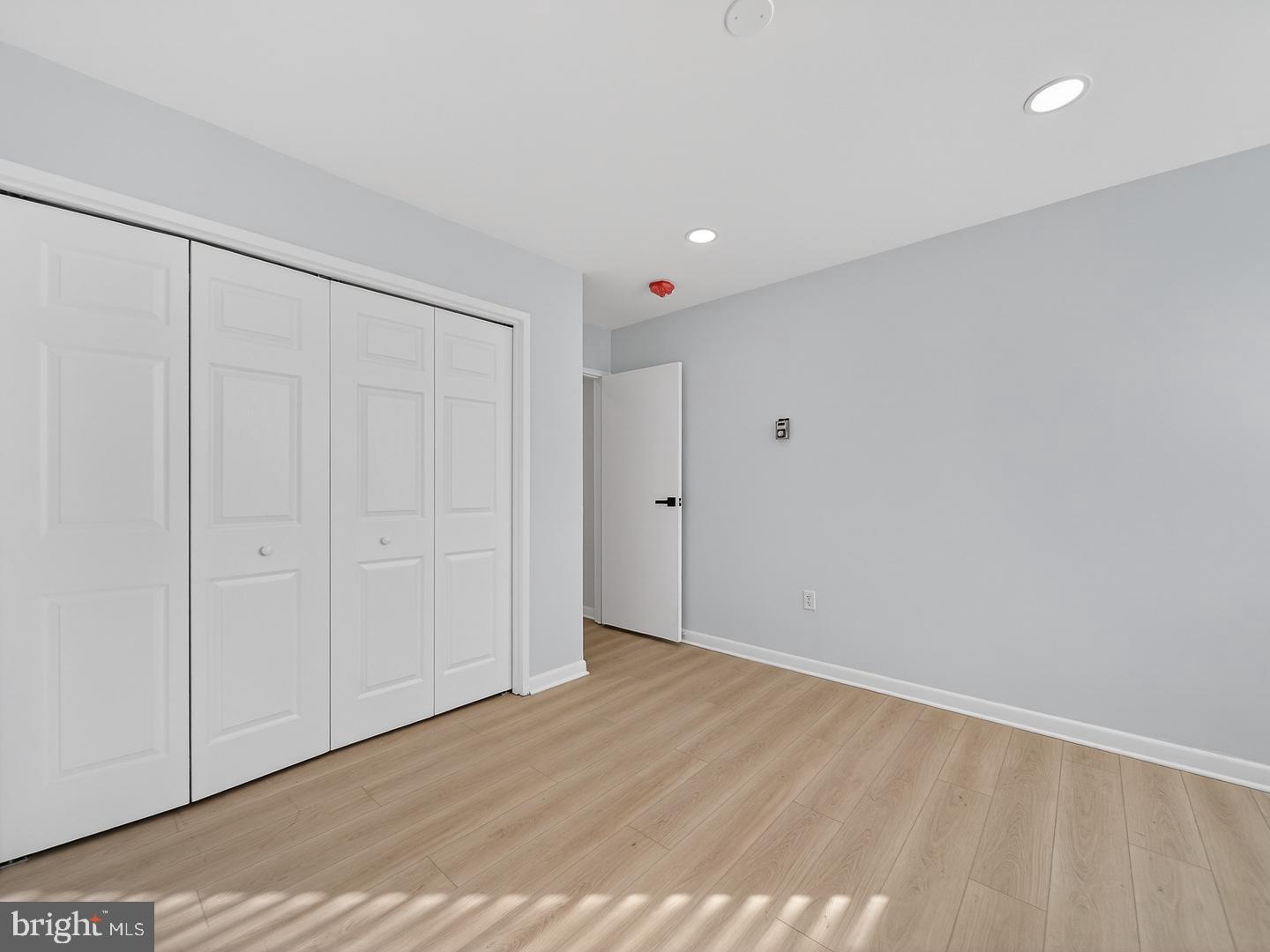 4390 LORCOM LN #410, ARLINGTON, Virginia 22207, 2 Bedrooms Bedrooms, ,1 BathroomBathrooms,Residential,For sale,4390 LORCOM LN #410,VAAR2067006 MLS # VAAR2067006