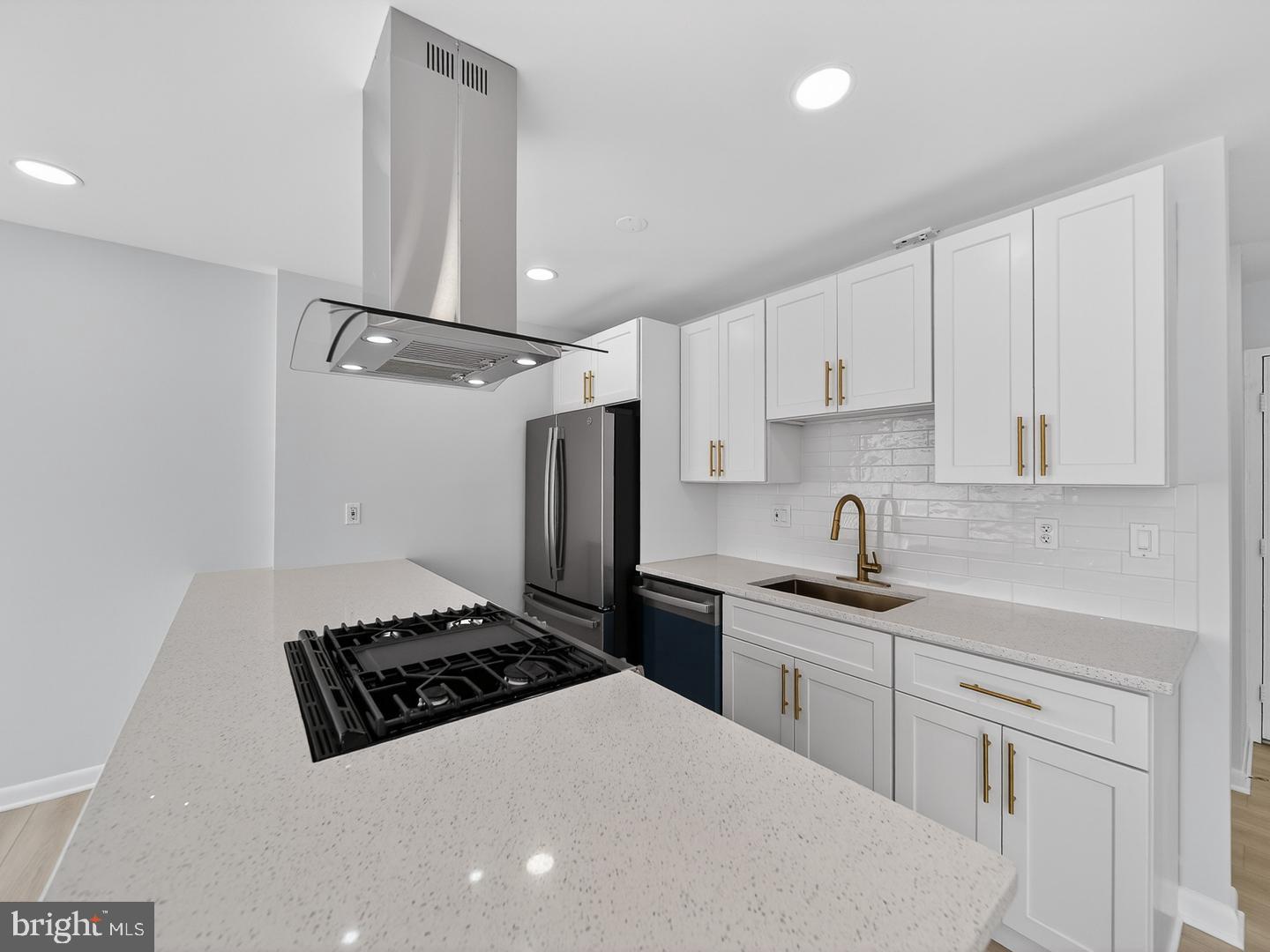 4390 LORCOM LN #410, ARLINGTON, Virginia 22207, 2 Bedrooms Bedrooms, ,1 BathroomBathrooms,Residential,For sale,4390 LORCOM LN #410,VAAR2067006 MLS # VAAR2067006