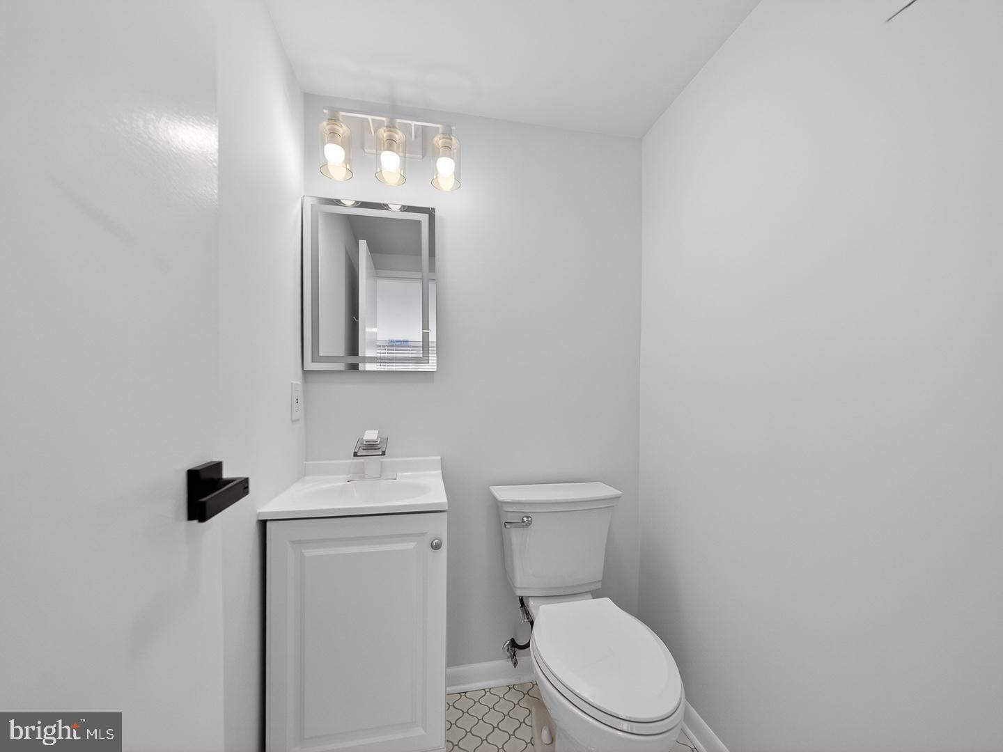 4390 LORCOM LN #410, ARLINGTON, Virginia 22207, 2 Bedrooms Bedrooms, ,1 BathroomBathrooms,Residential,For sale,4390 LORCOM LN #410,VAAR2067006 MLS # VAAR2067006