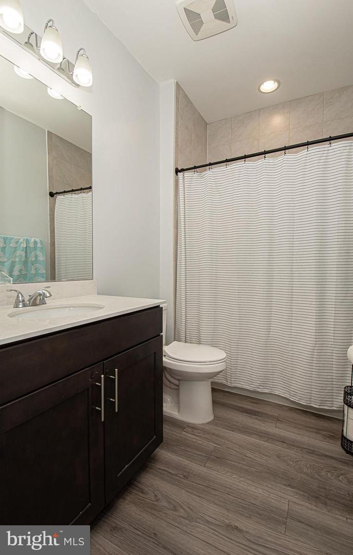 147 WESTCHESTER DR, STEPHENS CITY, Virginia 22655, 5 Bedrooms Bedrooms, ,3 BathroomsBathrooms,Residential,For sale,147 WESTCHESTER DR,VAFV2038526 MLS # VAFV2038526