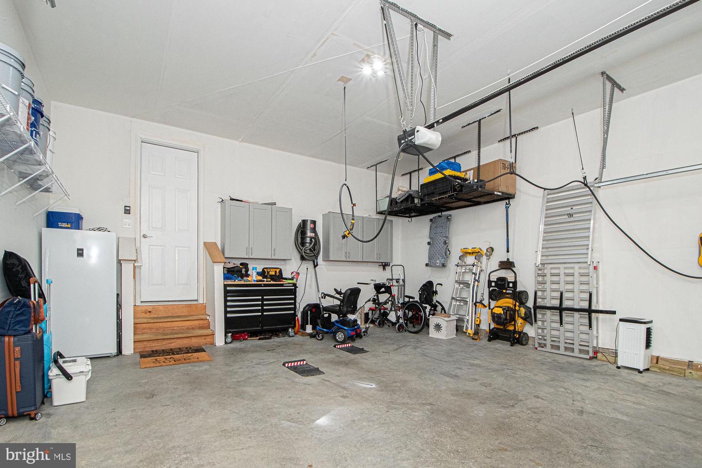 147 WESTCHESTER DR, STEPHENS CITY, Virginia 22655, 5 Bedrooms Bedrooms, ,3 BathroomsBathrooms,Residential,For sale,147 WESTCHESTER DR,VAFV2038526 MLS # VAFV2038526