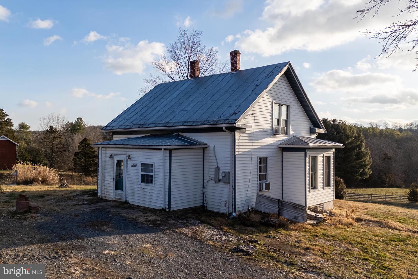 10997 SENEDO RD, MOUNT JACKSON, Virginia 22842, 3 Bedrooms Bedrooms, ,1 BathroomBathrooms,Residential,For sale,10997 SENEDO RD,VASH2013226 MLS # VASH2013226