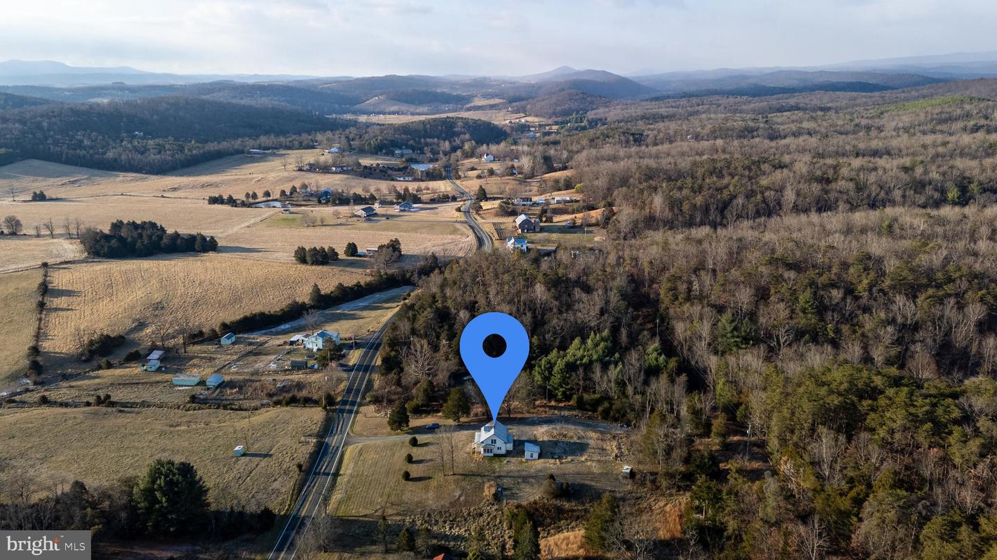 10997 SENEDO RD, MOUNT JACKSON, Virginia 22842, 3 Bedrooms Bedrooms, ,1 BathroomBathrooms,Residential,For sale,10997 SENEDO RD,VASH2013226 MLS # VASH2013226