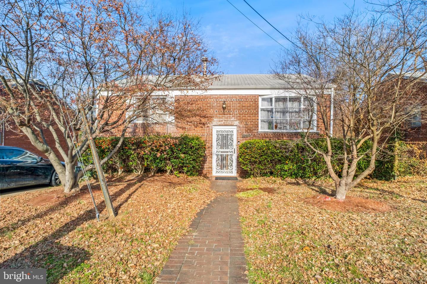 3028 P ST SE, WASHINGTON, District Of Columbia 20020, 4 Bedrooms Bedrooms, ,2 BathroomsBathrooms,Residential,For sale,3028 P ST SE,DCDC2235474 MLS # DCDC2235474