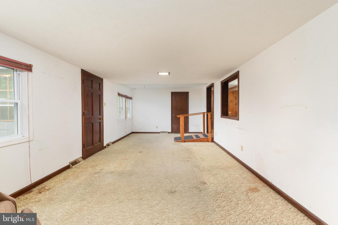 123 OLD BETHEL LN, WINCHESTER, Virginia 22603, 3 Bedrooms Bedrooms, 14 Rooms Rooms,2 BathroomsBathrooms,Residential,For sale,123 OLD BETHEL LN,VAFV2038534 MLS # VAFV2038534