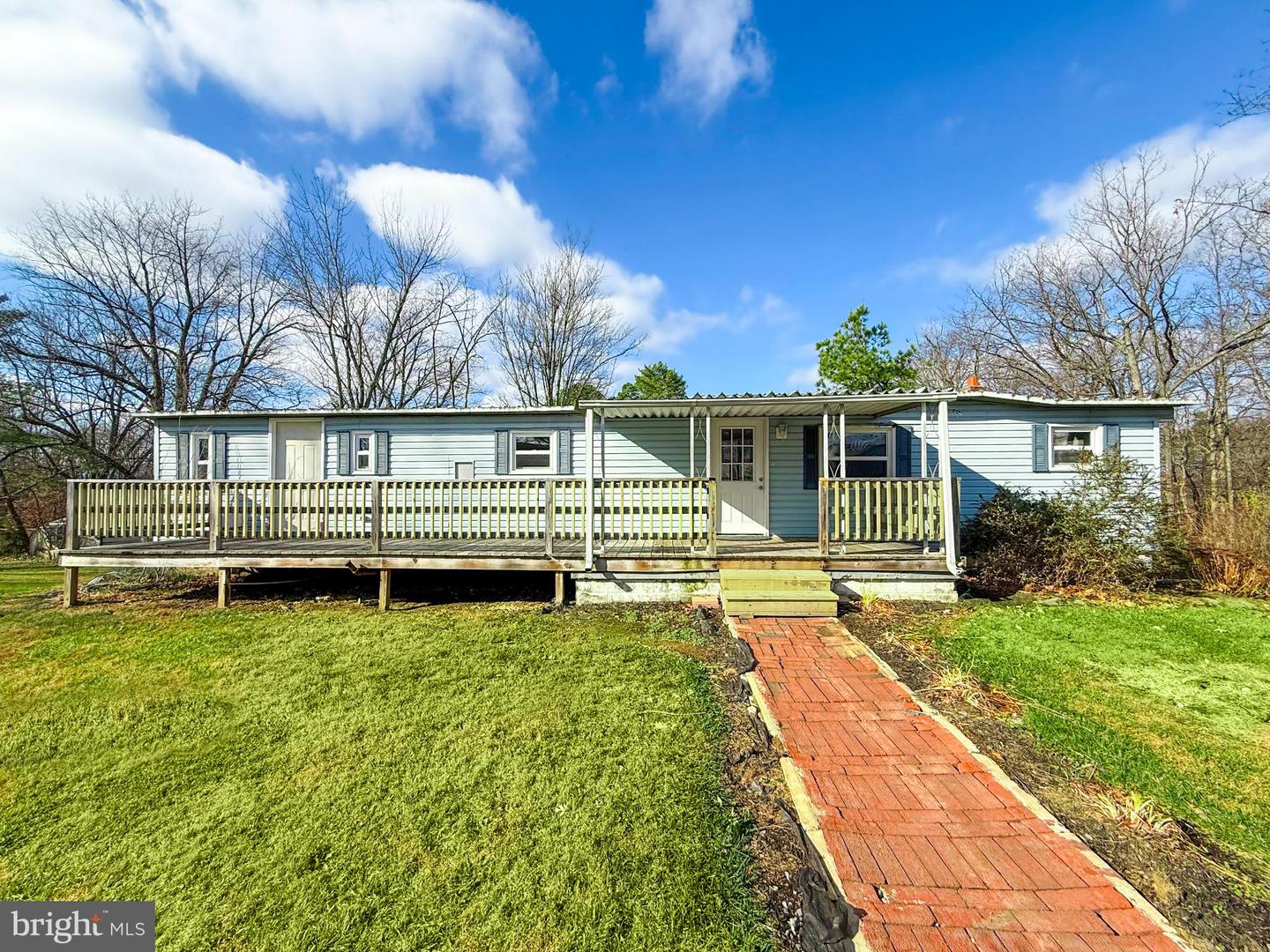 123 OLD BETHEL LN, WINCHESTER, Virginia 22603, 3 Bedrooms Bedrooms, 14 Rooms Rooms,2 BathroomsBathrooms,Residential,For sale,123 OLD BETHEL LN,VAFV2038534 MLS # VAFV2038534