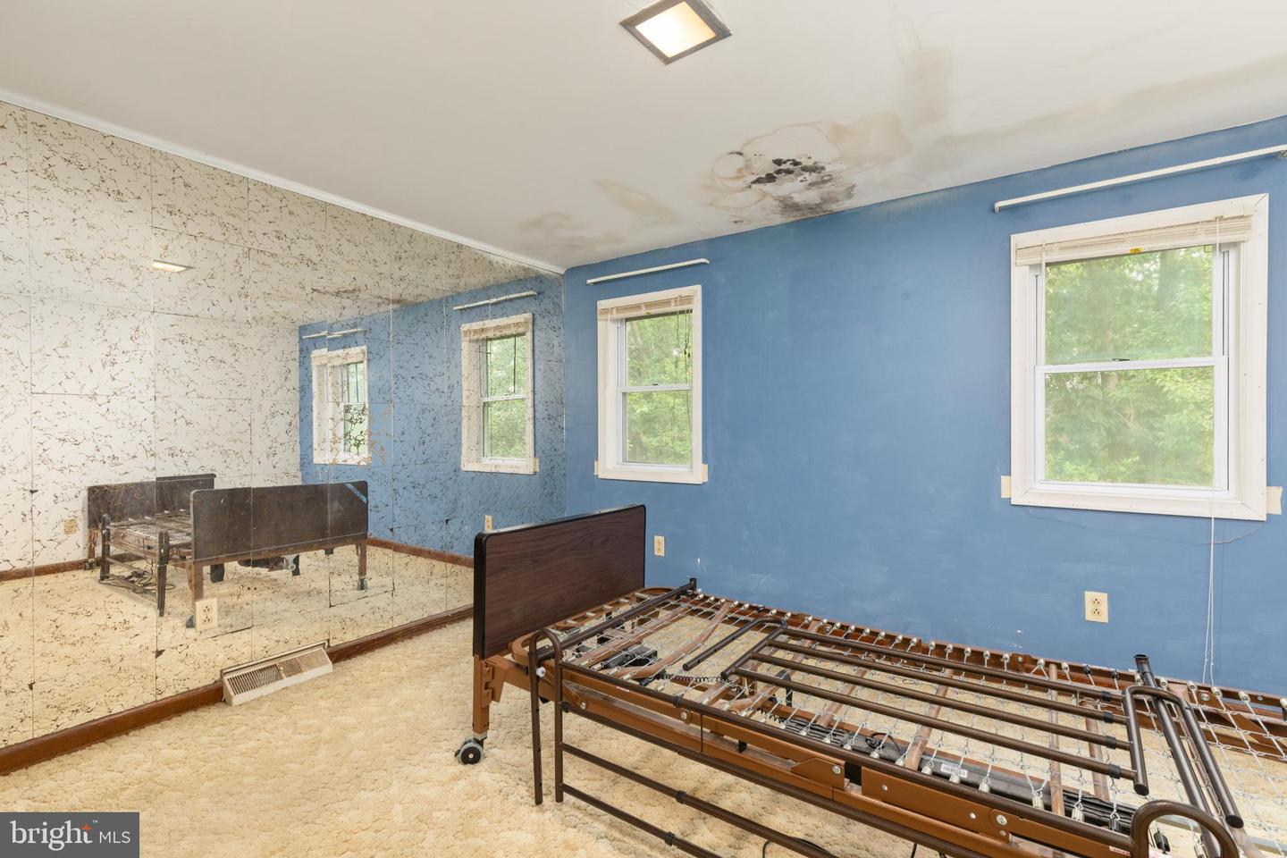 123 OLD BETHEL LN, WINCHESTER, Virginia 22603, 3 Bedrooms Bedrooms, 14 Rooms Rooms,2 BathroomsBathrooms,Residential,For sale,123 OLD BETHEL LN,VAFV2038534 MLS # VAFV2038534