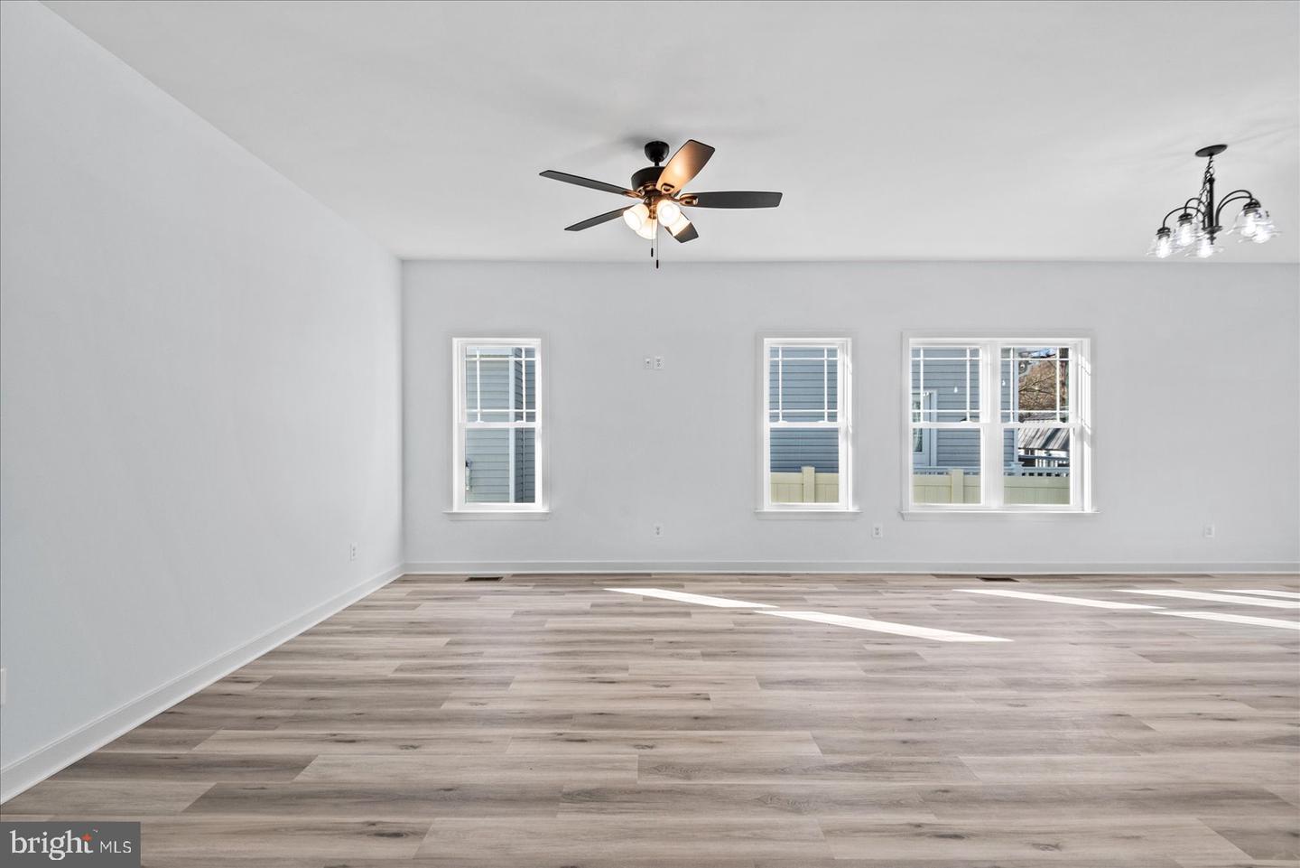 133 6TH ST, COLONIAL BEACH, Virginia 22443, 3 Bedrooms Bedrooms, ,2 BathroomsBathrooms,Residential,For sale,133 6TH ST,VAWE2010284 MLS # VAWE2010284