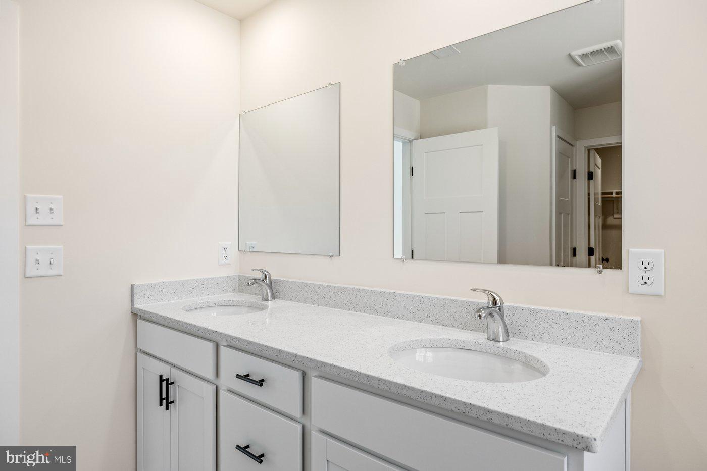 8354 COOLIDGE CIR, KING GEORGE, Virginia 22485, 4 Bedrooms Bedrooms, ,2 BathroomsBathrooms,Residential,For sale,8354 COOLIDGE CIR,VAKG2007412 MLS # VAKG2007412