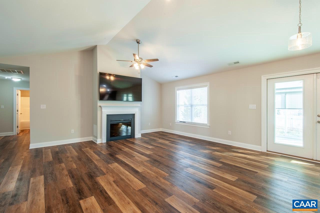 306 STONE ORCHARD DR, NELLYSFORD, Virginia 22958, 3 Bedrooms Bedrooms, ,2 BathroomsBathrooms,Residential,For sale,306 STONE ORCHARD DR,671954 MLS # 671954