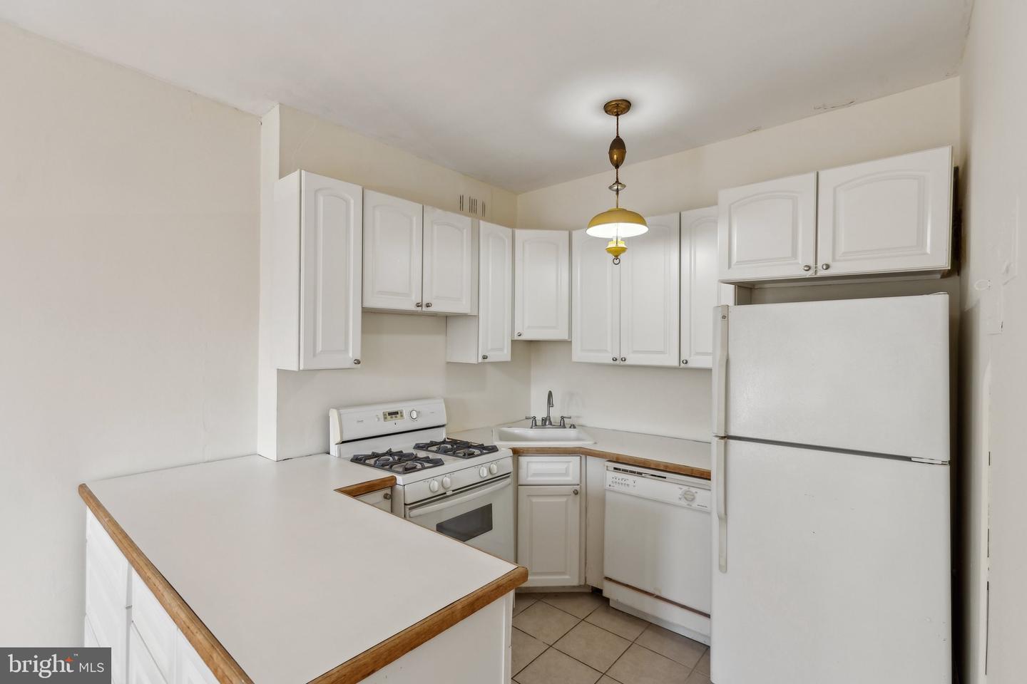 4000 CATHEDRAL AVE NW #605B, WASHINGTON, District Of Columbia 20016, 1 Bedroom Bedrooms, ,1 BathroomBathrooms,Residential,For sale,4000 CATHEDRAL AVE NW #605B,DCDC2235502 MLS # DCDC2235502