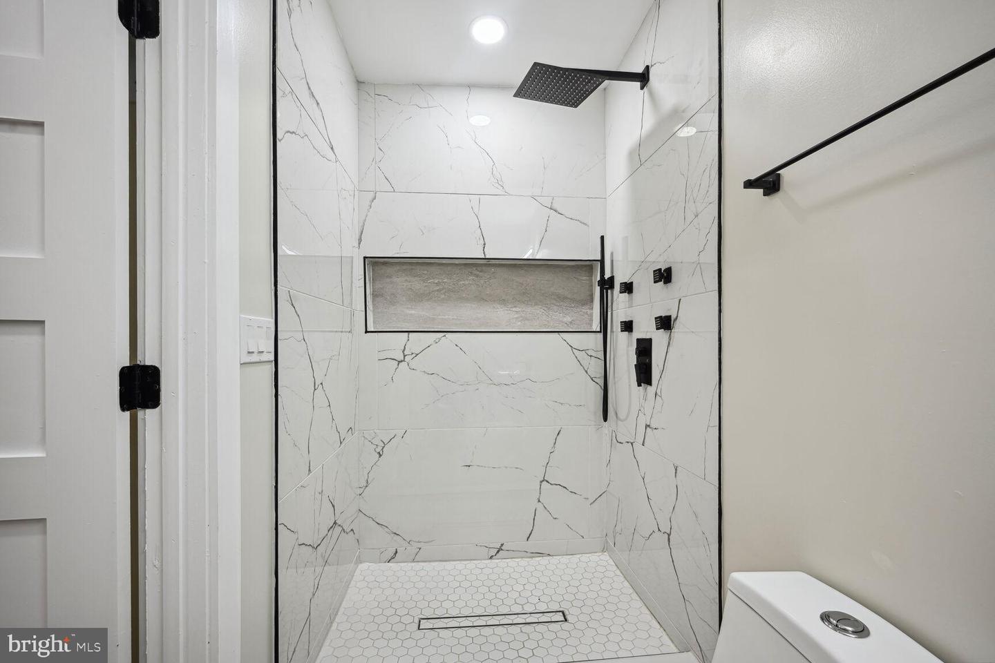 1411 MONTELLO AVE NE, WASHINGTON, District Of Columbia 20002, 3 Bedrooms Bedrooms, ,2 BathroomsBathrooms,Residential,For sale,1411 MONTELLO AVE NE,DCDC2235524 MLS # DCDC2235524