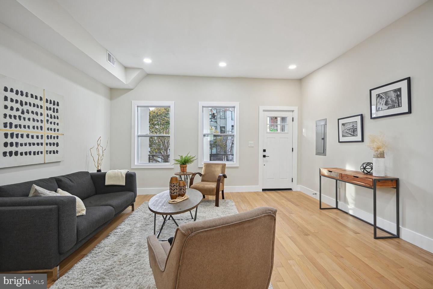 1411 MONTELLO AVE NE, WASHINGTON, District Of Columbia 20002, 3 Bedrooms Bedrooms, ,2 BathroomsBathrooms,Residential,For sale,1411 MONTELLO AVE NE,DCDC2235524 MLS # DCDC2235524