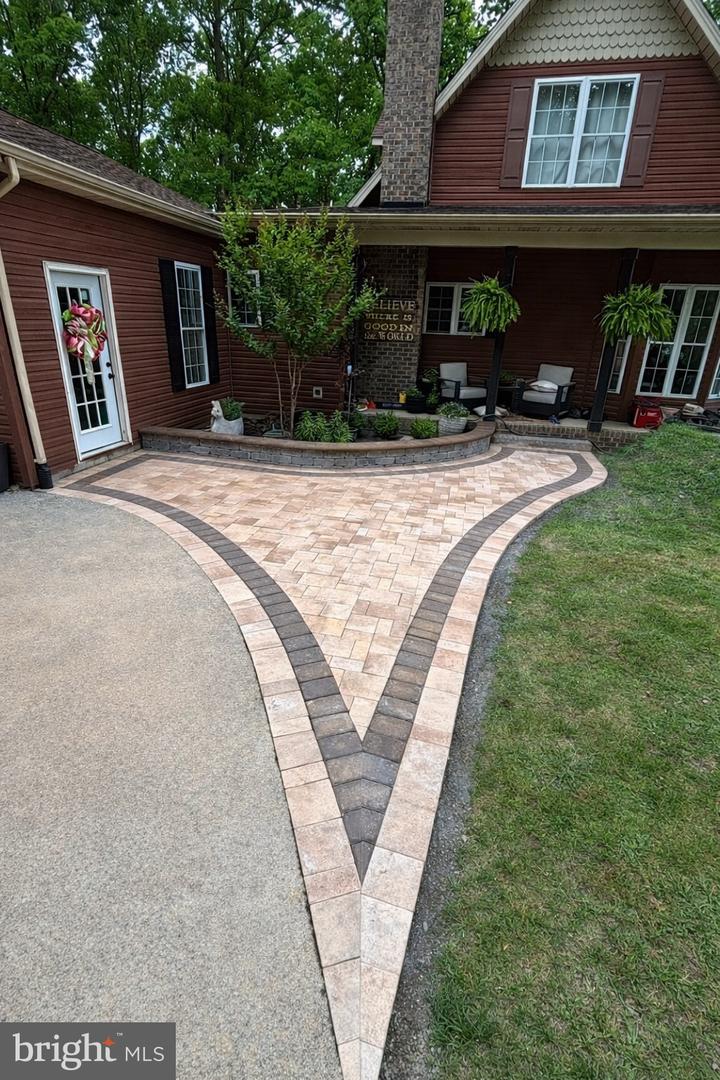 521 HIDDEN VALLEY LN, WINCHESTER, Virginia 22603, 3 Bedrooms Bedrooms, ,2 BathroomsBathrooms,Residential,For sale,521 HIDDEN VALLEY LN,VAFV2038536 MLS # VAFV2038536